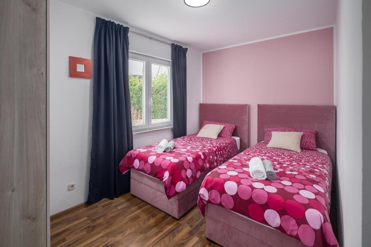 Apartmani Marinac Poreč Eksteriør bilde